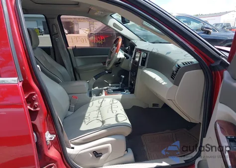 2009 Jeep Grand Cherokee Overland z USA, uszkodzony, nr VIN 1J8HR68T79C539925